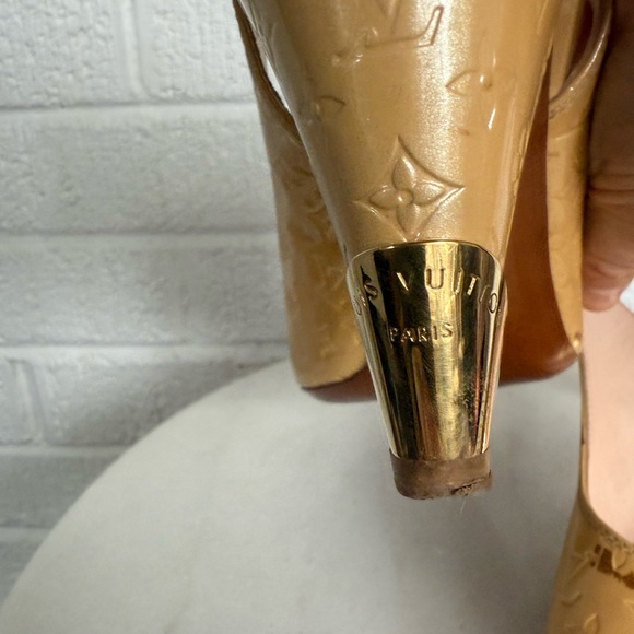 Louis Vuitton Tan Slingback Heels - Picture 14 of 16